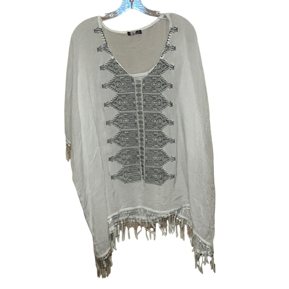 Filo Poncho Top Women Size 12 White Embroidered Boho Fringe Coastal Festival